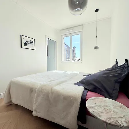 De Standing - Triangle D'or De Apartmán *